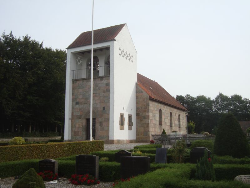Mejlby kirke1.JPG